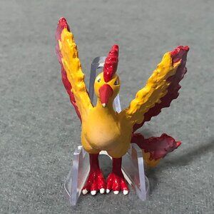 Moltres Tomy Pokemon Figure CGTSJ 1999 Nintendo 2" Vintage